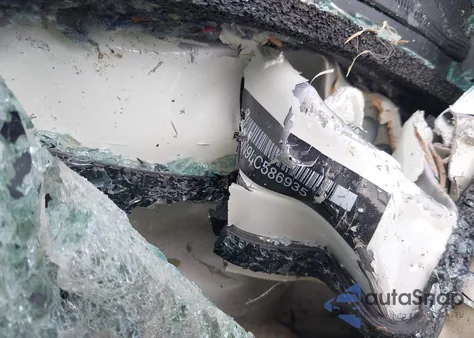 2020 Nissan Pathfinder Sv 2Wd from USA, damaged, VIN 5N1DR2BN9LC586935